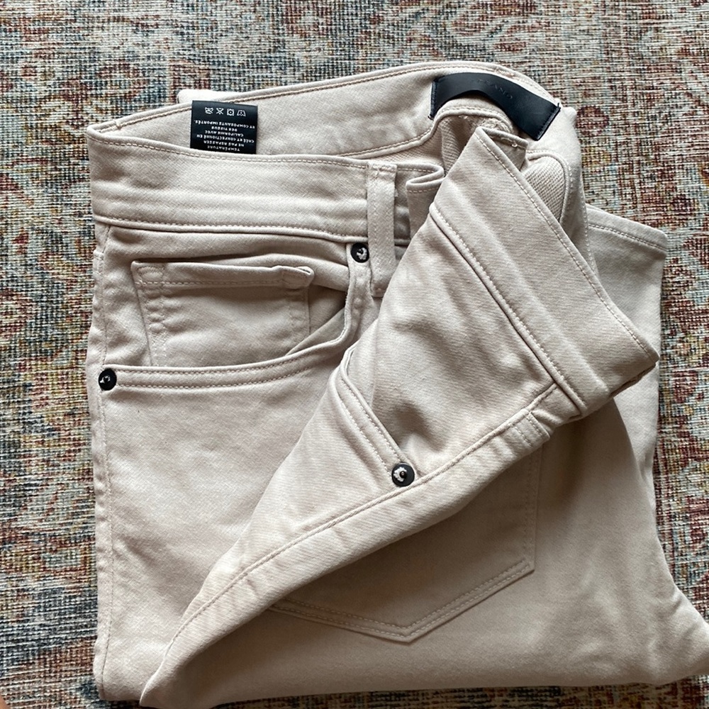 J brand cream pants, like new, barely worn. Size 30 inseam 34”